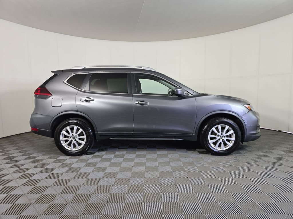 Used 2020 Nissan Rogue SV with VIN KNMAT2MV2LP504591 for sale in Baxter, Minnesota