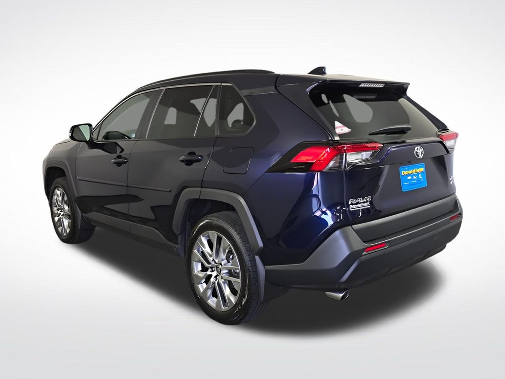 2024 Toyota RAV4 XLE Premium - Photo 6