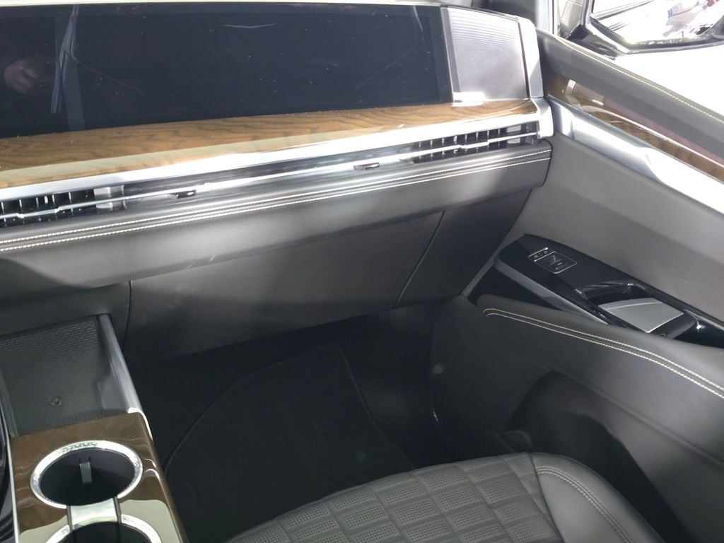 2025 Cadillac Escalade Sport Platinum - Photo 20