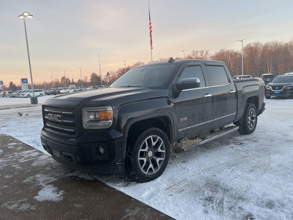 2015 GMC Sierra 1500 SLT's photo