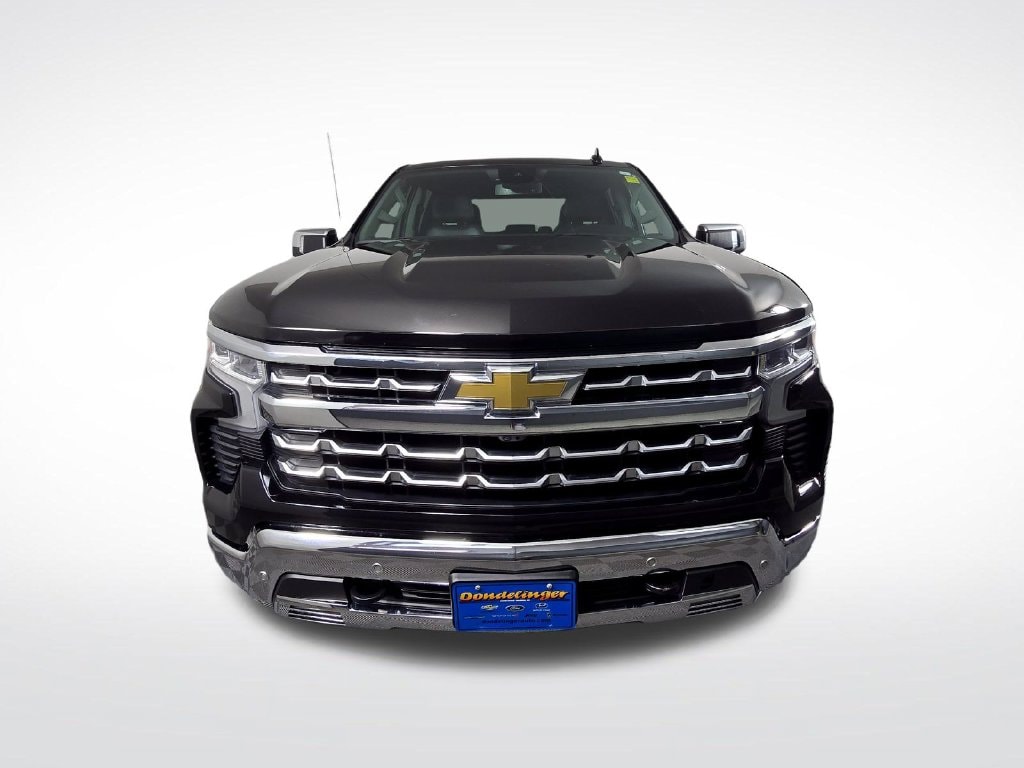 Used 2023 Chevrolet Silverado 1500 LTZ with VIN 2GCUDGED5P1105139 for sale in Baxter, Minnesota
