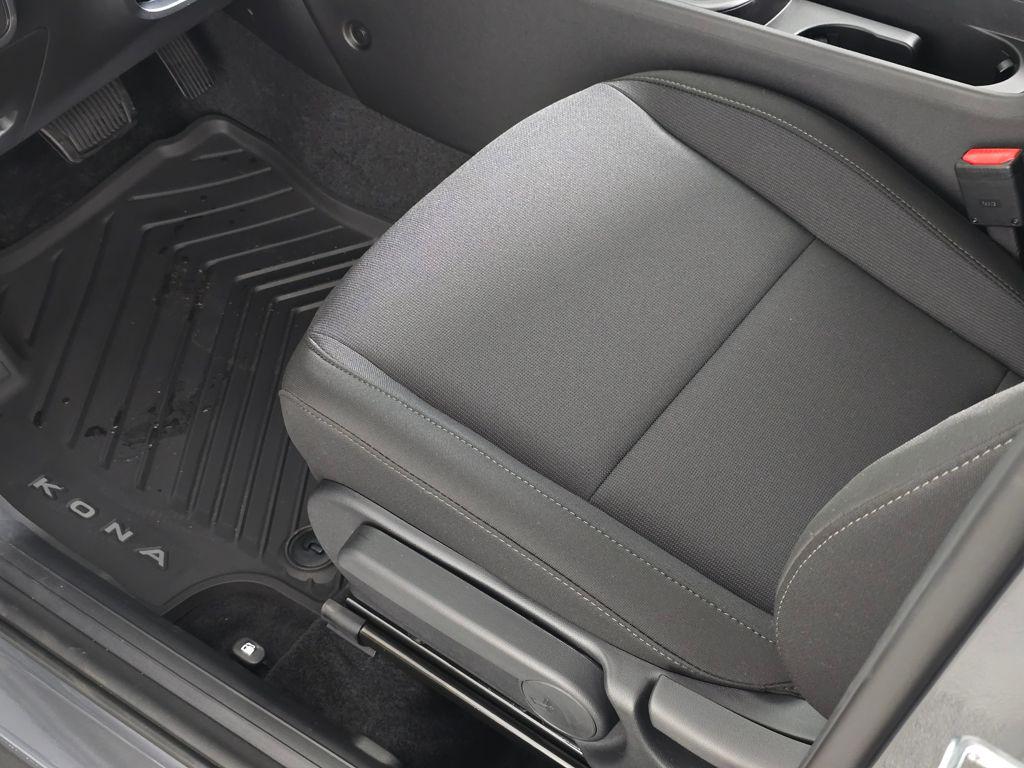 2026 Hyundai Kona SE - Photo 21