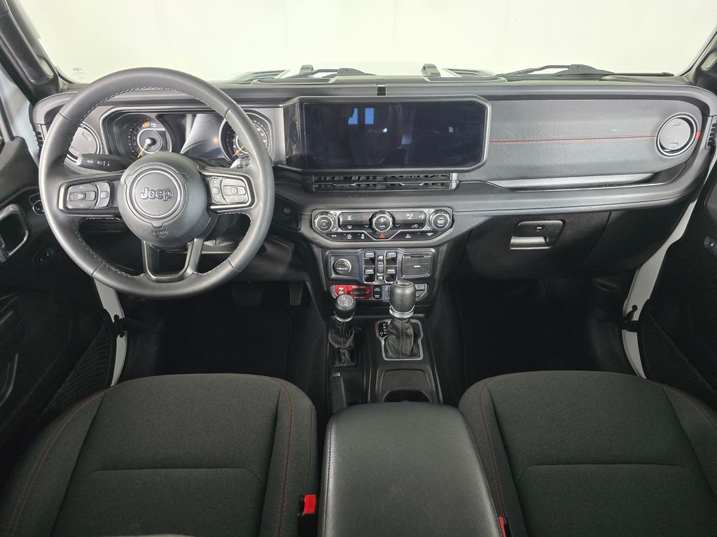 2025 Jeep Wrangler 4-Door Rubicon - Photo 18