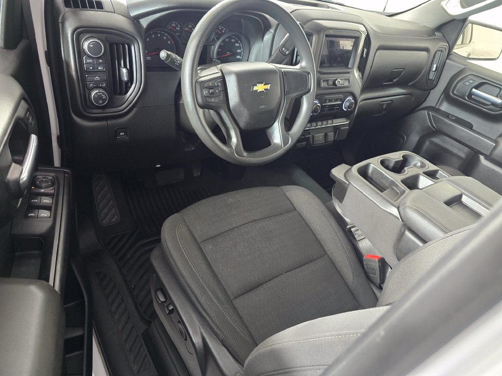 2025 Chevrolet Silverado 1500 Custom - Photo 11