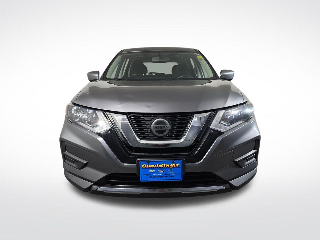 Used 2018 Nissan Rogue S with VIN KNMAT2MV7JP575959 for sale in Baxter, MN