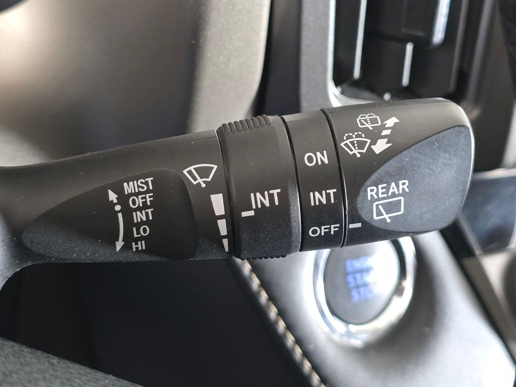 2015 Toyota RAV4 Limited - Photo 28