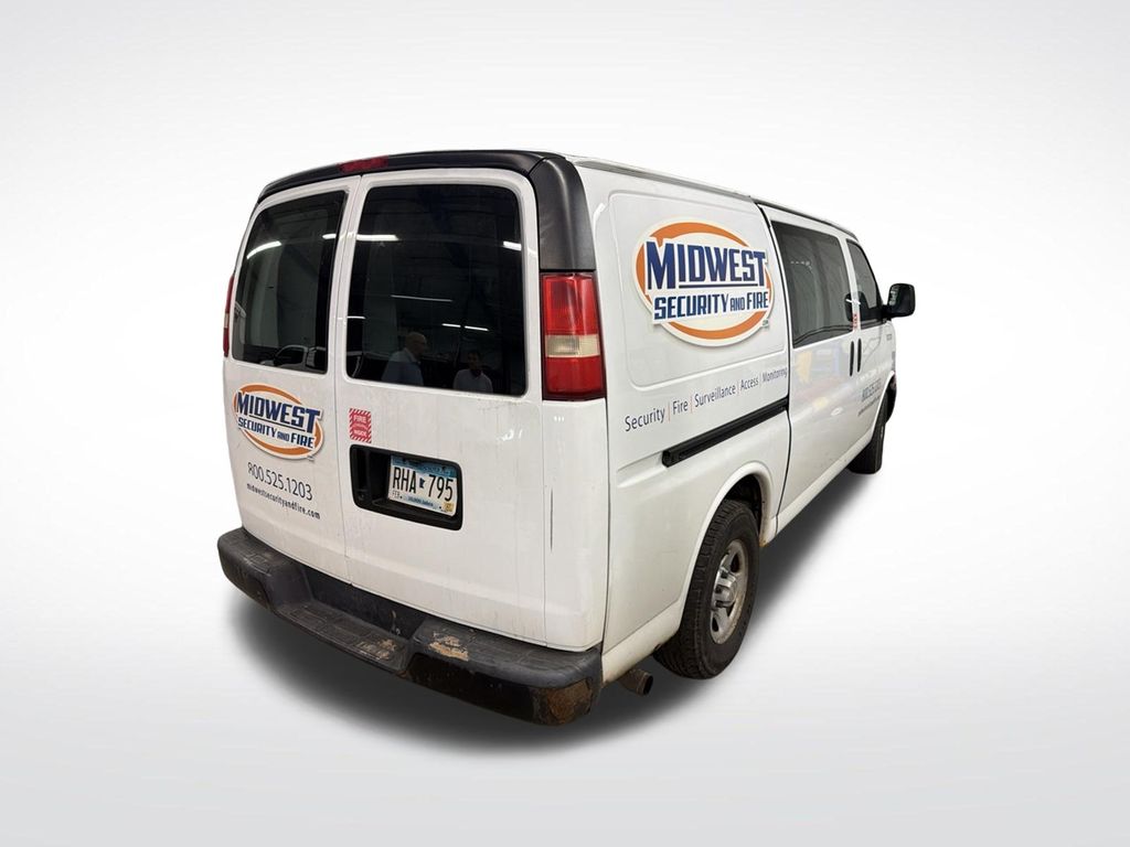 Used 2007 Chevrolet Express Cargo Work with VIN 1GCFG15X871248910 for sale in Baxter, Minnesota