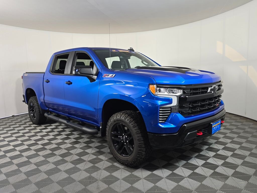 Used 2022 Chevrolet Silverado 1500 LT Trail Boss Truck Crew Cab