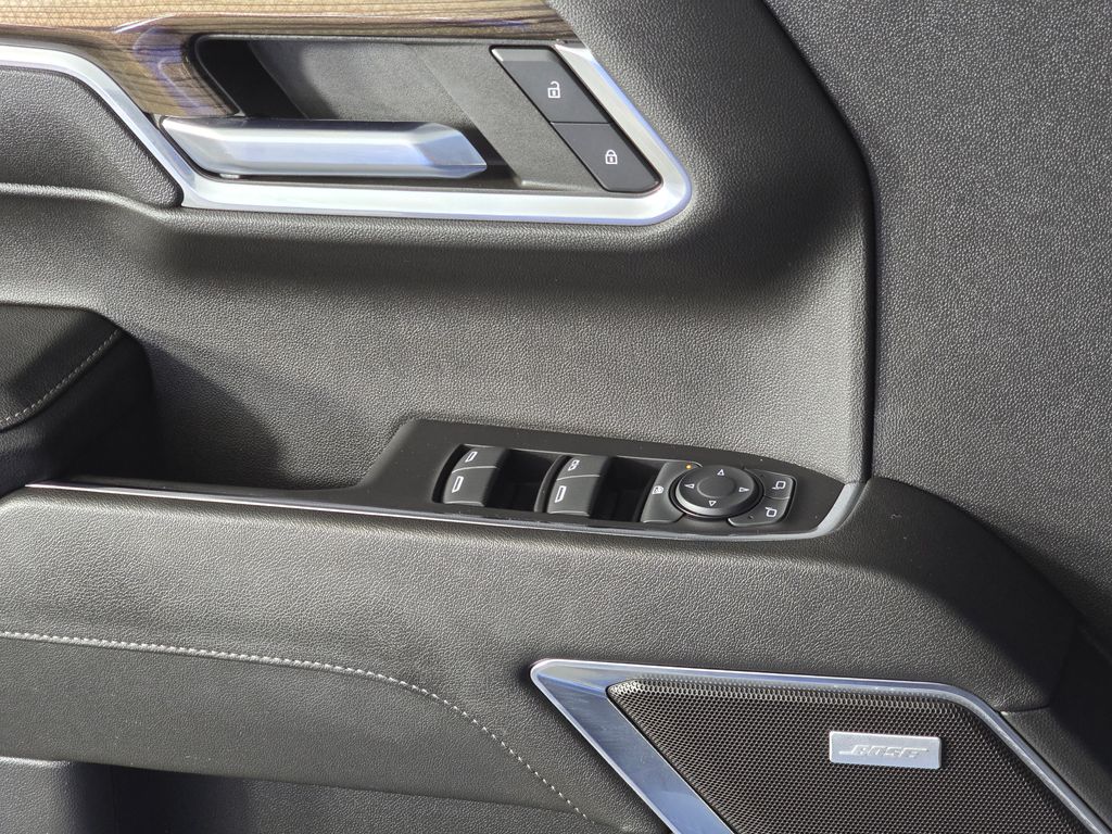 2023 Chevrolet Silverado 1500 RST - Photo 37