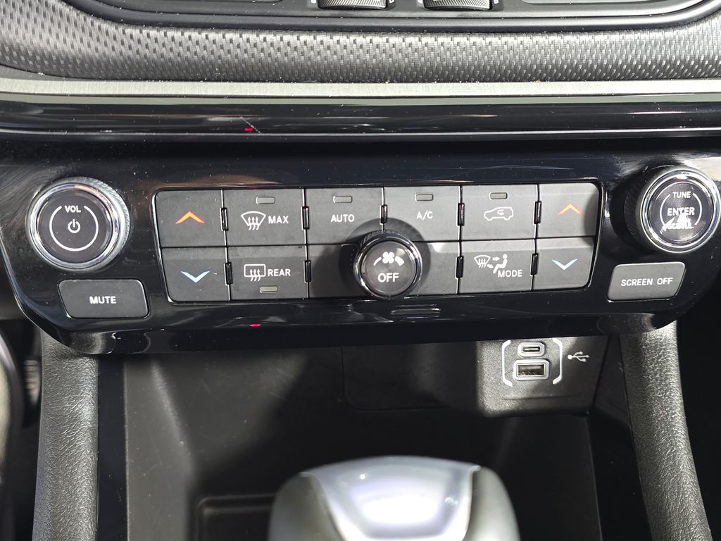2025 Jeep Compass Trailhawk - Photo 32