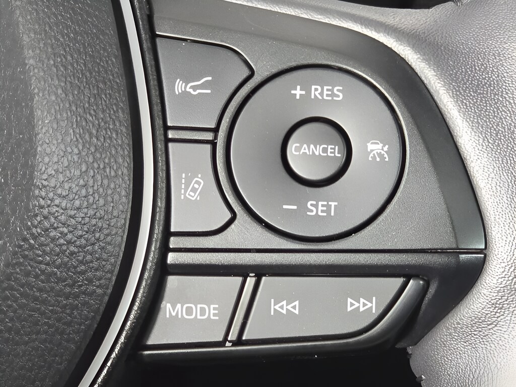 2024 Toyota RAV4 XLE Premium - Photo 25