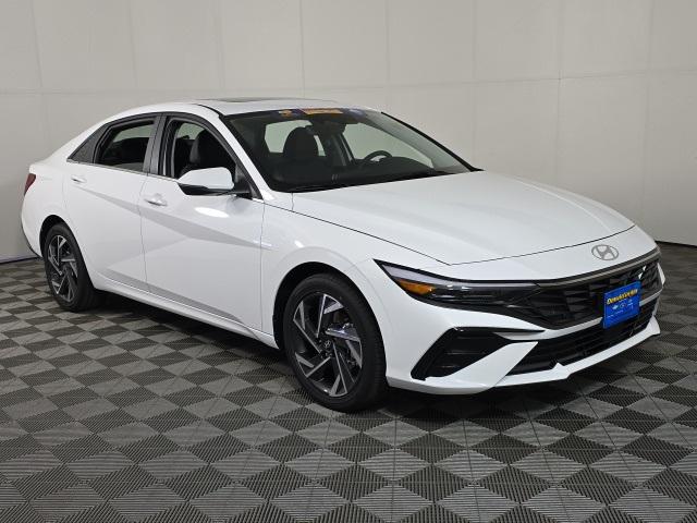 2025 Hyundai Elantra Hybrid Limited