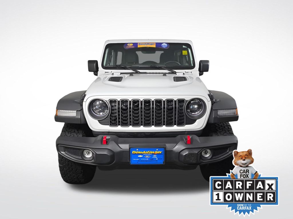 Used 2025 Jeep Wrangler 4-Door Rubicon with VIN 1C4PJXFN3SW573658 for sale in Baxter, Minnesota