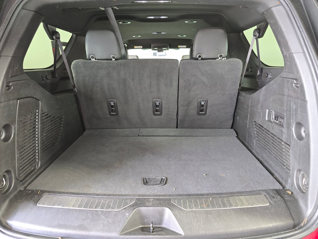 2022 Chevrolet Suburban RST - Photo 35