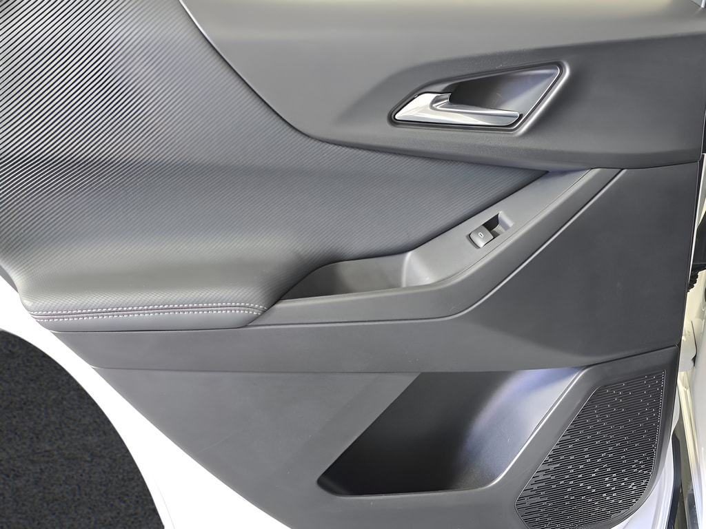 2026 Chevrolet Equinox LT - Photo 36