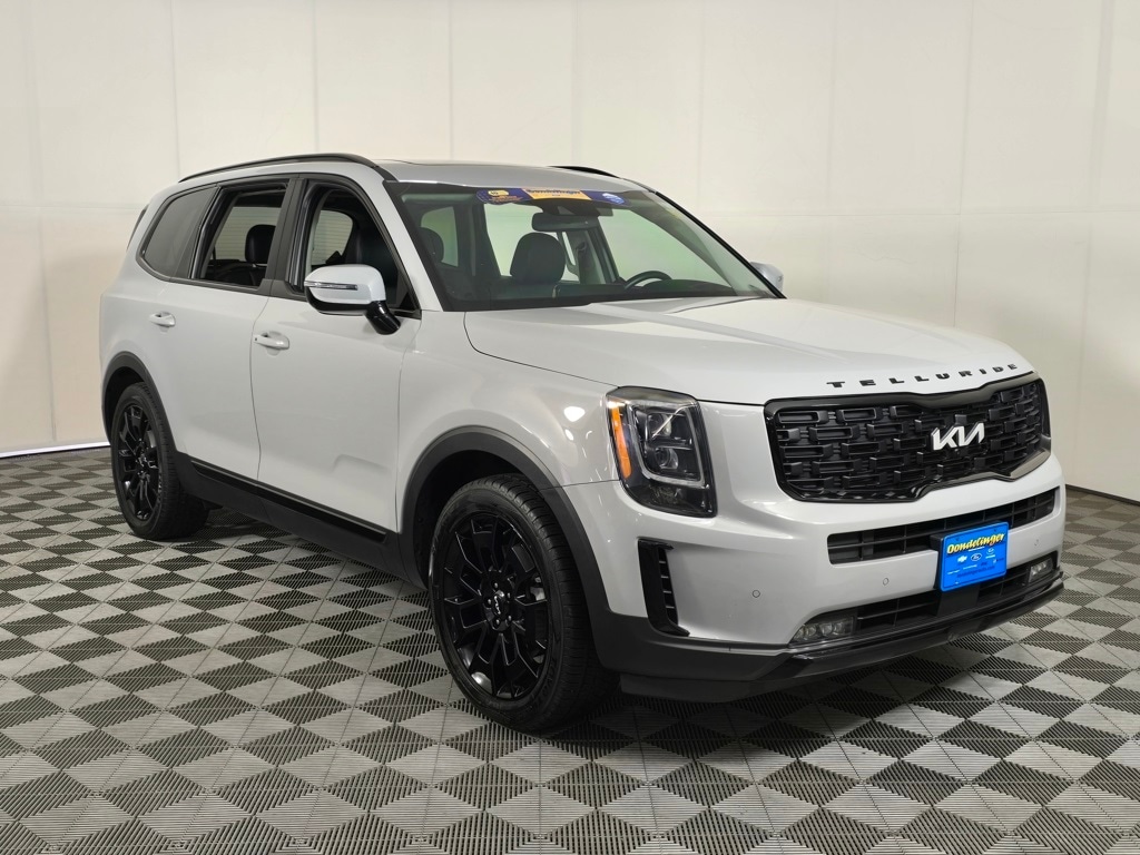 Used 2022 Kia Telluride SX with VIN 5XYP5DHC1NG313047 for sale in Baxter, Minnesota