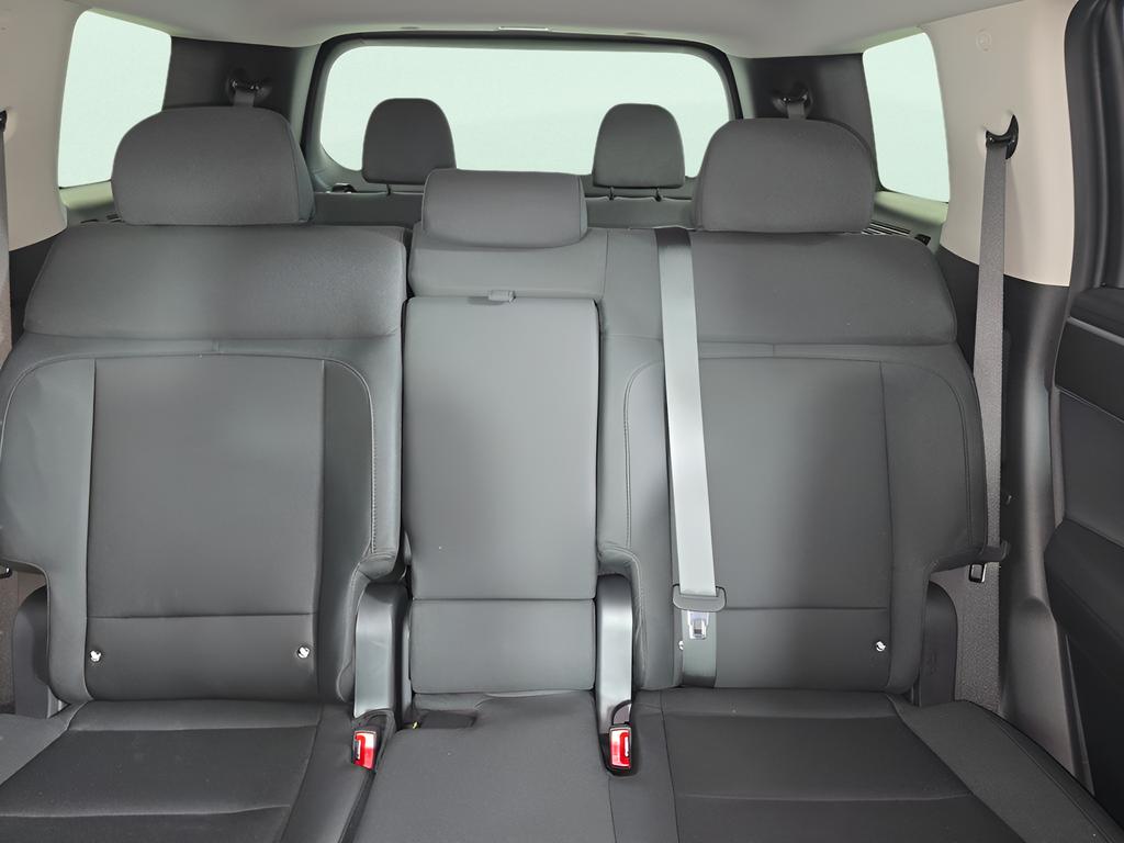 2026 Hyundai Santa Fe SE - Photo 14