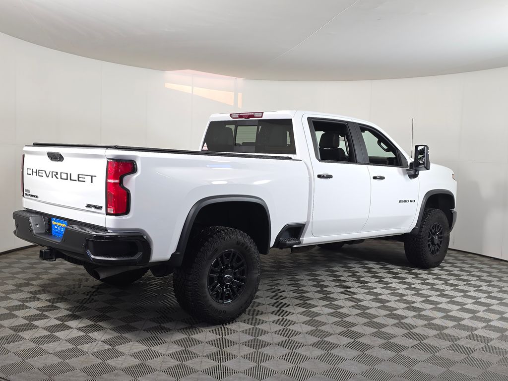 2024 Chevrolet Silverado 2500HD ZR2 - Photo 7