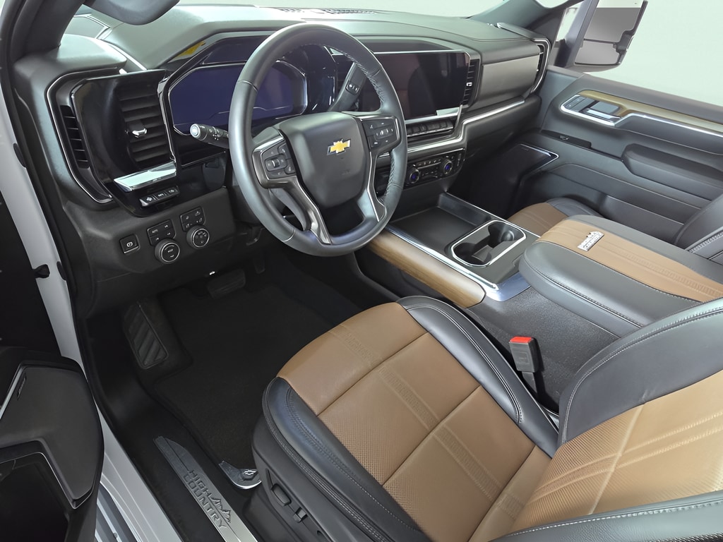 2025 Chevrolet Silverado 2500HD High Country - Photo 10
