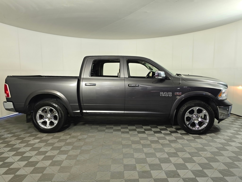 Used 2017 RAM Ram 1500 Pickup Laramie with VIN 1C6RR7NT4HS638266 for sale in Baxter, Minnesota