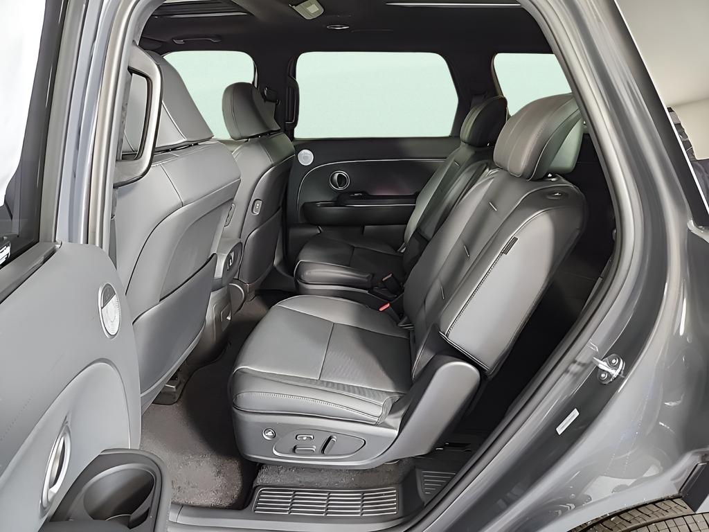 2026 Hyundai Palisade Calligraphy - Photo 28