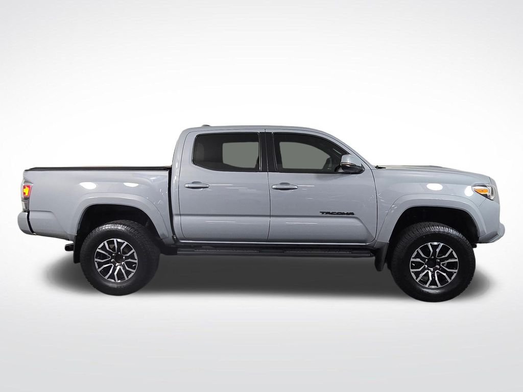 2020 Toyota Tacoma TRD Sport - Photo 8
