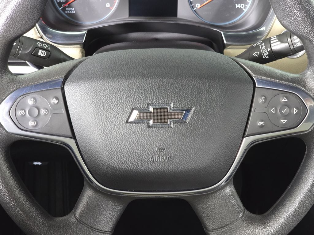 2023 Chevrolet Traverse LS - Photo 24