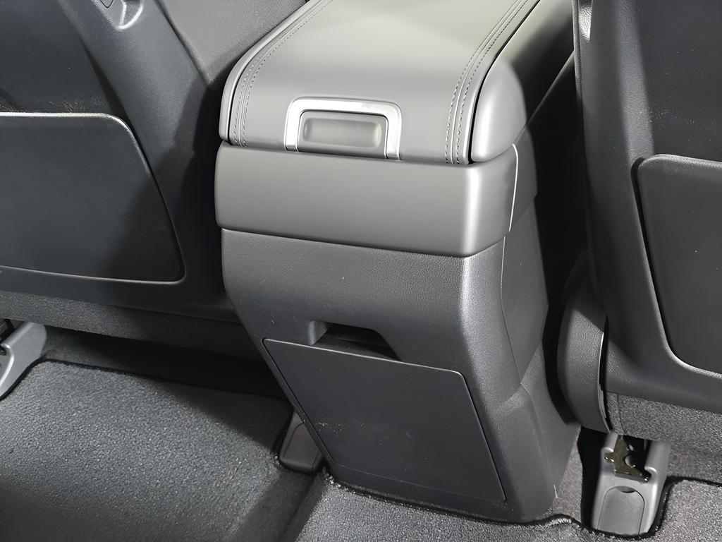 2026 Hyundai Santa Fe SE - Photo 19