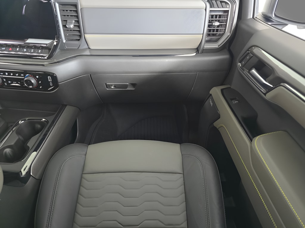 2024 Chevrolet Silverado 1500 ZR2 - Photo 19