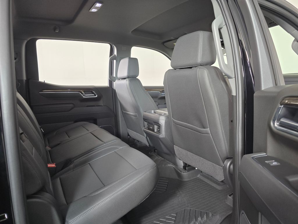 2026 Chevrolet Silverado 1500 LT Trail Boss - Photo 17