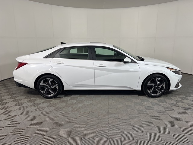 Used 2022 Hyundai Elantra Limited with VIN 5NPLP4AG8NH054264 for sale in Baxter, Minnesota