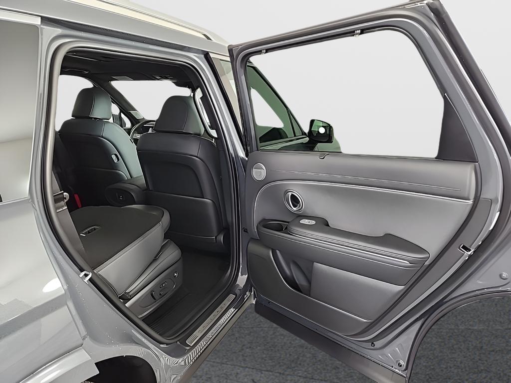 2026 Hyundai Palisade Calligraphy - Photo 40