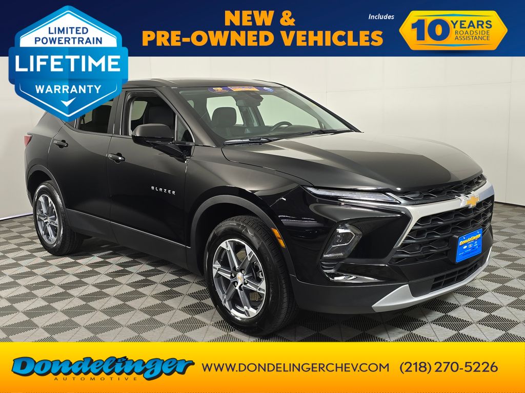 2025 Chevrolet Blazer 2.0T 2LT AWD's photo