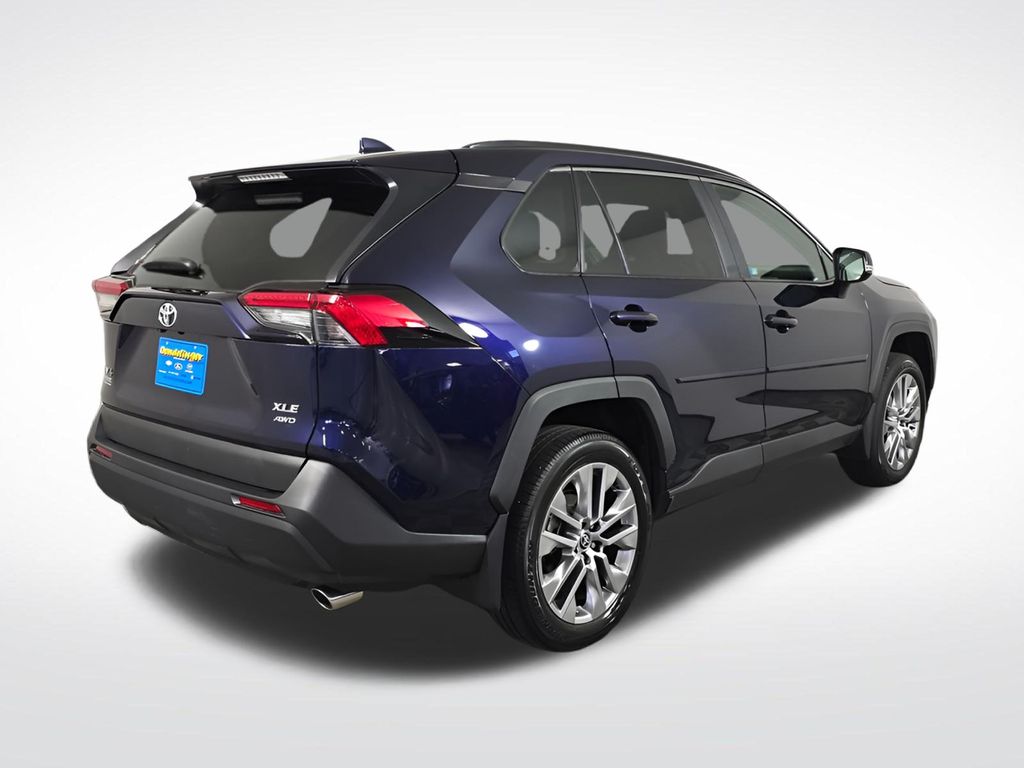 2024 Toyota RAV4 XLE Premium - Photo 8