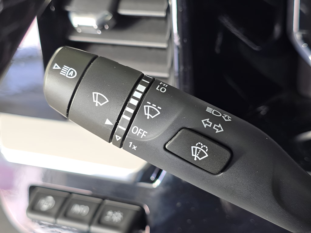 2025 Chevrolet Silverado 2500HD High Country - Photo 23