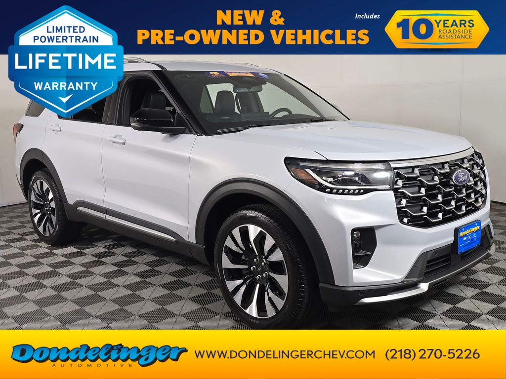 2026 Ford Explorer Platinum 4WD's photo