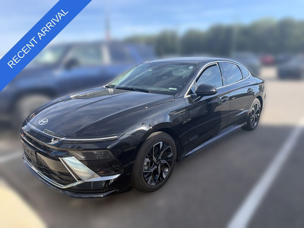 Used 2025 Hyundai Sonata SEL Sedan
