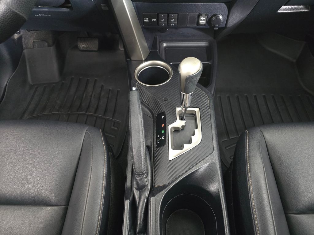 2015 Toyota RAV4 Limited - Photo 23