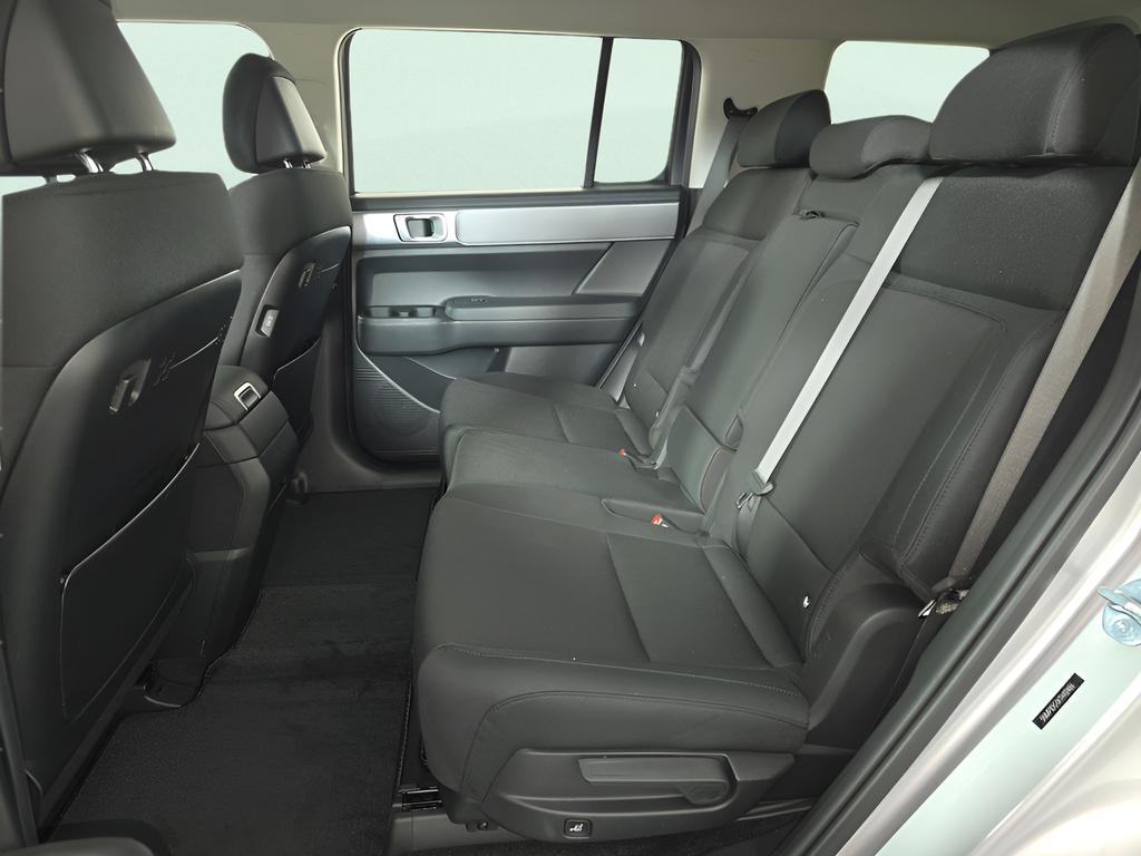 2026 Hyundai Santa Fe SE - Photo 15
