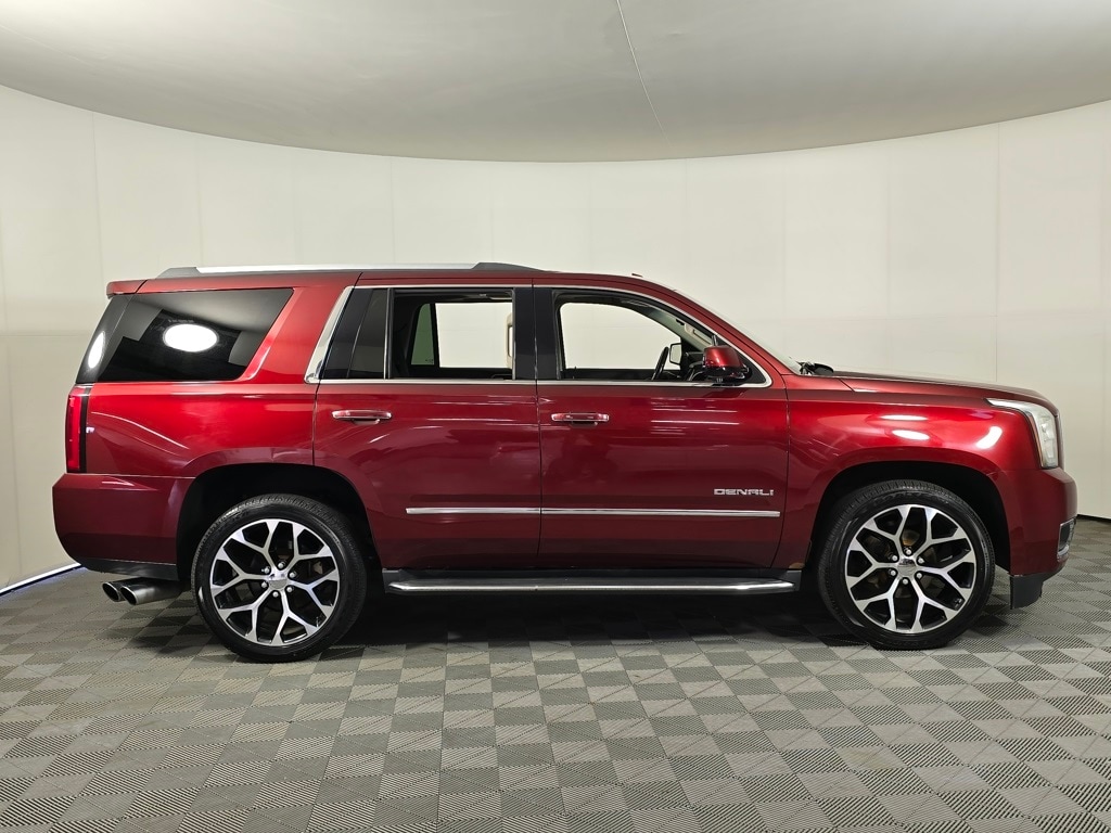 Used 2016 GMC Yukon Denali with VIN 1GKS2CKJ3GR332275 for sale in Baxter, Minnesota