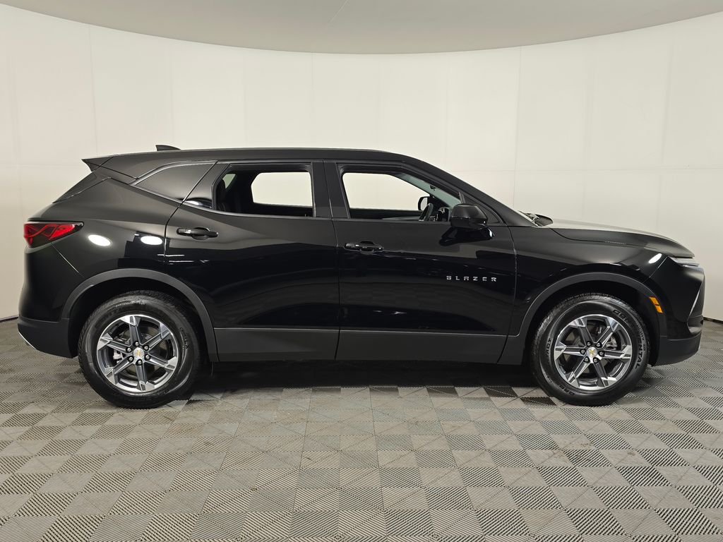 Used 2025 Chevrolet Blazer 2LT with VIN 3GNKBHR45SS215321 for sale in Baxter, Minnesota