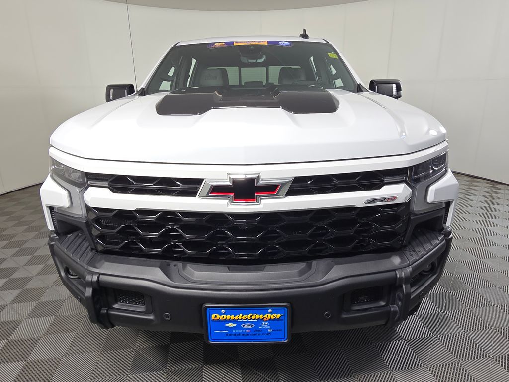Used 2024 Chevrolet Silverado 1500 ZR2 with VIN 3GCUDHEL3RG238716 for sale in Baxter, Minnesota