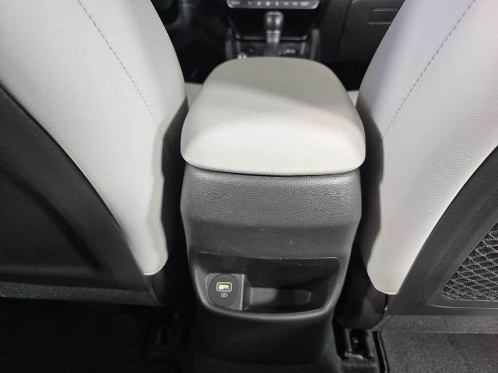 2022 Hyundai Kona Limited - Photo 18