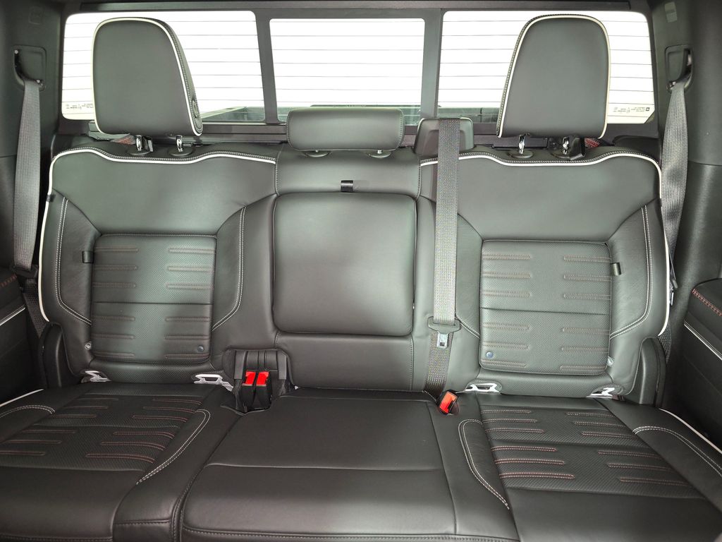 2022 GMC Sierra 1500 AT4X - Photo 14