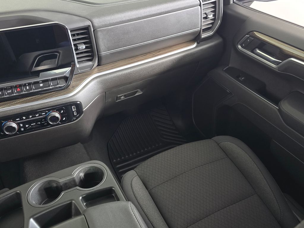 2026 Chevrolet Silverado 1500 RST - Photo 22