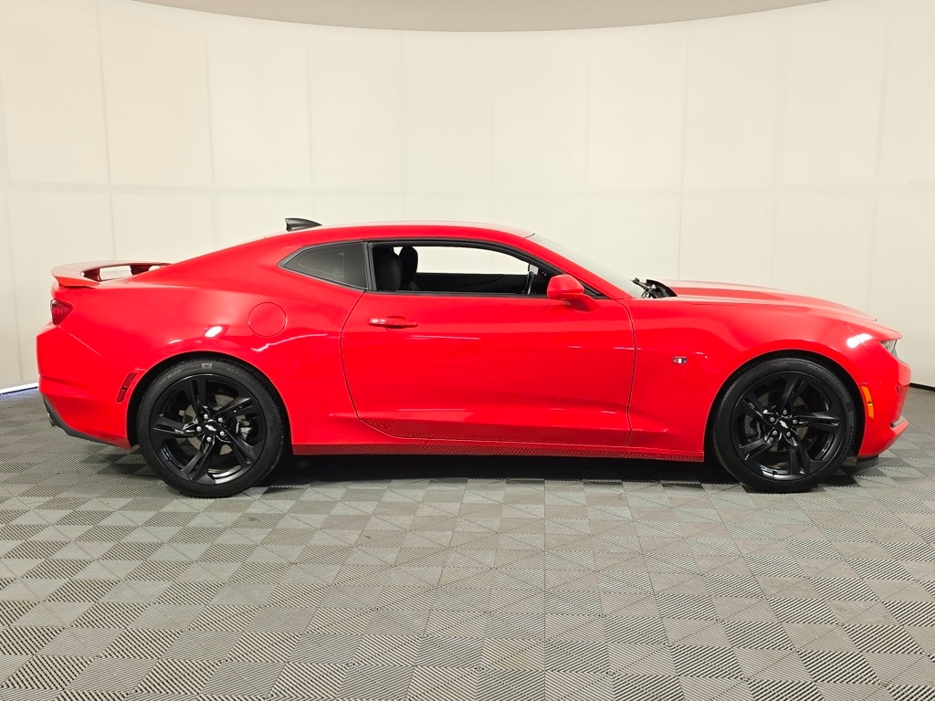 Used 2019 Chevrolet Camaro 1LT with VIN 1G1FB1RX9K0157838 for sale in Baxter, Minnesota