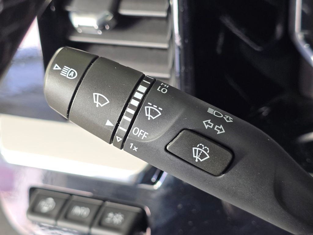 2025 Chevrolet Silverado 2500HD High Country - Photo 23