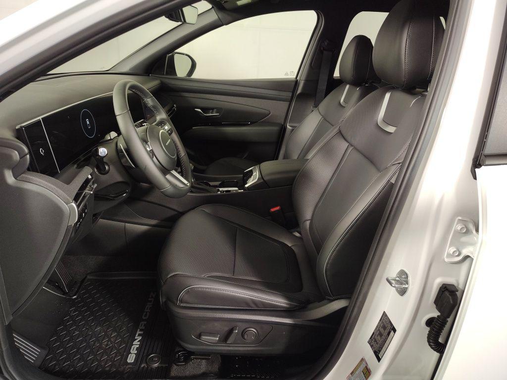 2026 Hyundai Santa Cruz Limited - Photo 13
