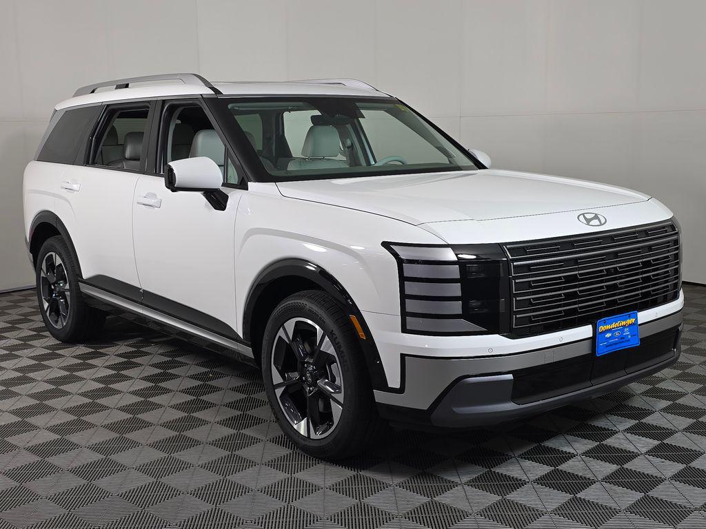 2026 Hyundai Palisade Limited's photo