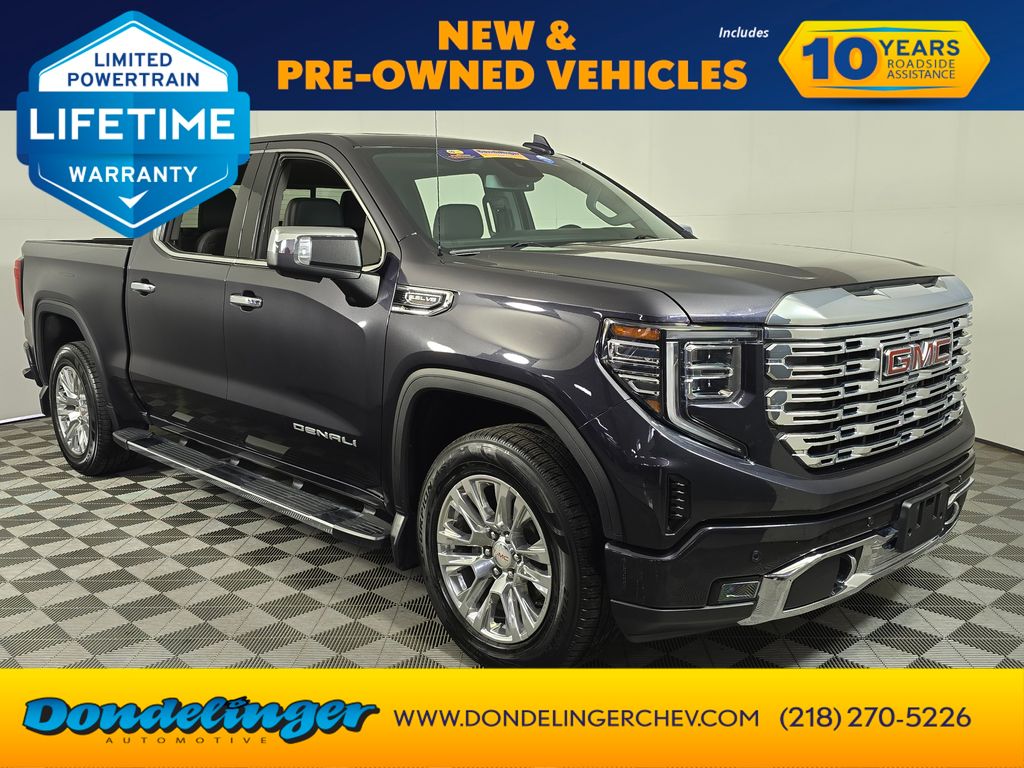 2022 GMC Sierra 4WD Crew Cab Short Box Denali's photo